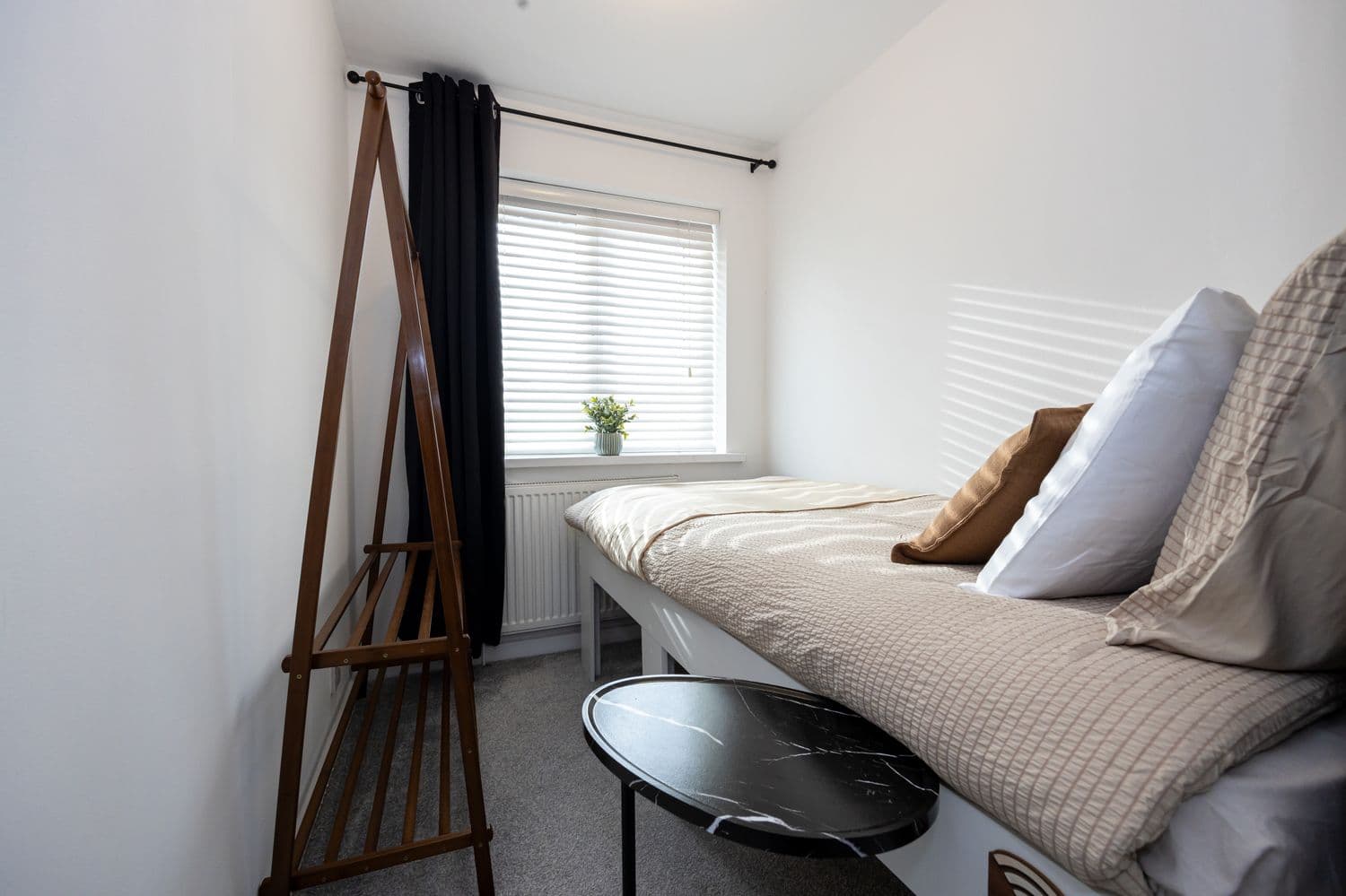 Single bedroom